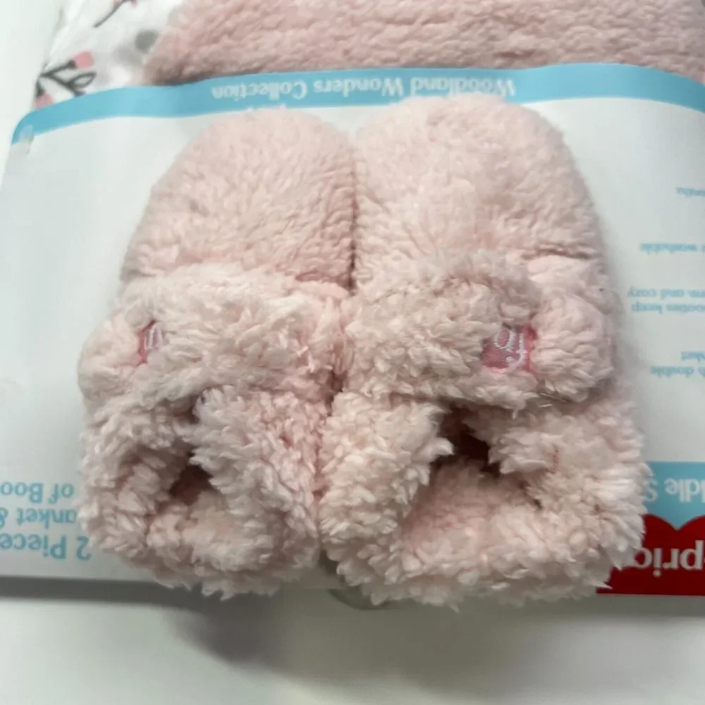 Fisher Price Baby Blanket Baby Booties‎ Set Woodland Wonders Floral Flee